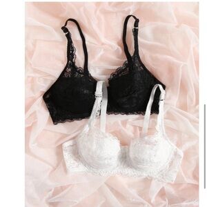 2 Pack White and Lace Bras